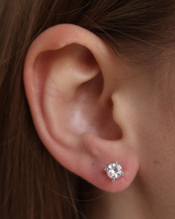 Earrings new classic mini w/ white quartz