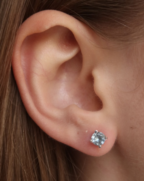 Earrings new classic mini w/ sky topaz